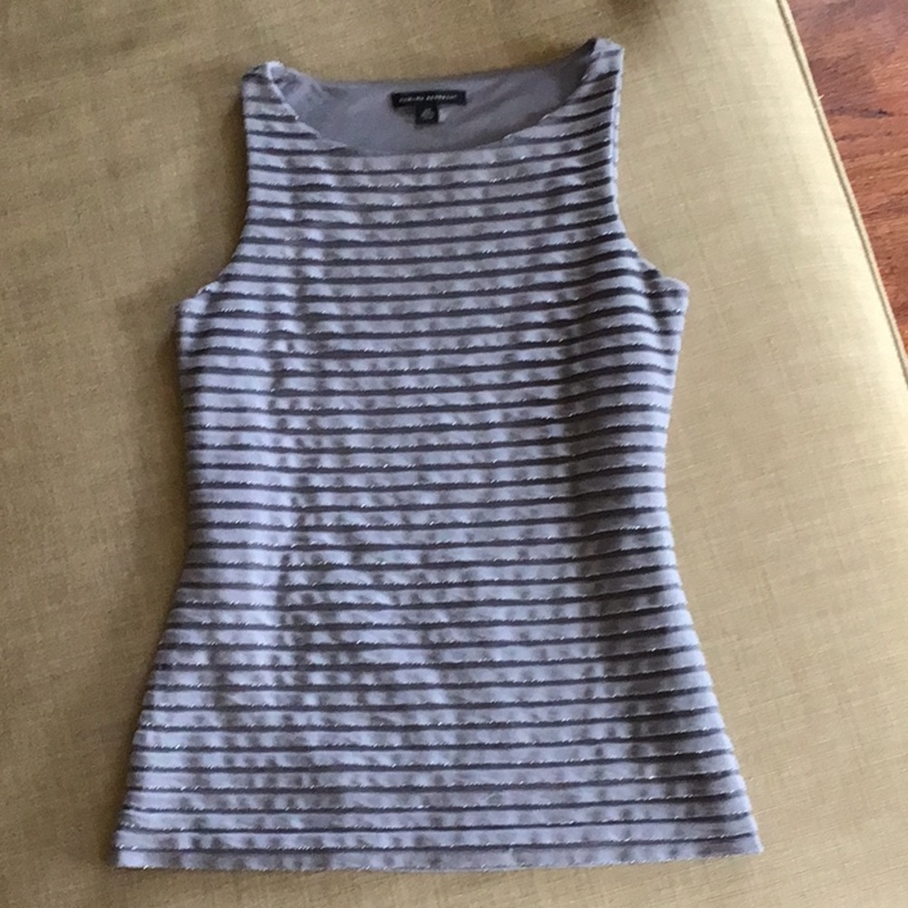 NWOT Banana Republic top. Size XS